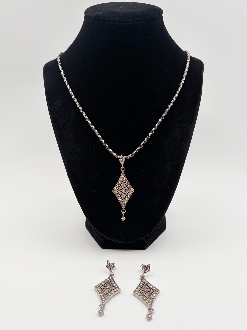 Butler Silver Tone Necklace Earrings Set Signed Vintage Filigree
